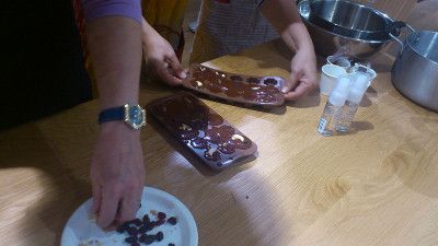 bean-to-bar-chocolate-making-workshop19