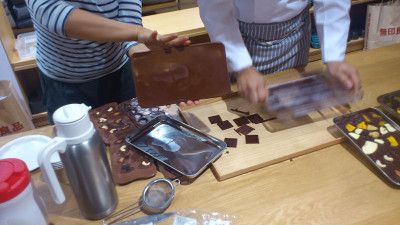 bean-to-bar-chocolate-making-workshop44
