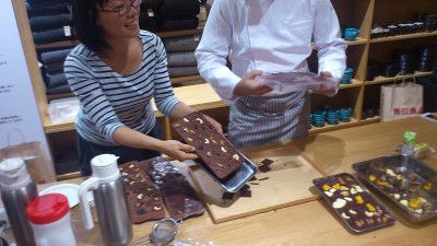 bean-to-bar-chocolate-making-workshop45
