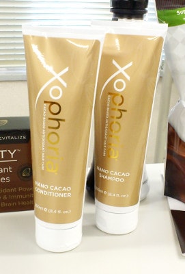 xocai-3-new-products-activ-anti-aging-capsules-nano-cacao-shampoo-conditioner9