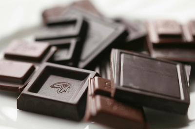 chocolate-lowers-blood-glucose-levels-reduce-the-risk-of-heart-disease